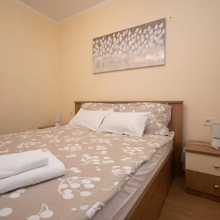 With Parking Space Povljana, Pag - 6298 Apartament Povljana