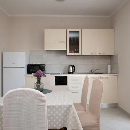 With Parking Space Povljana, Pag - 6298 Apartament *