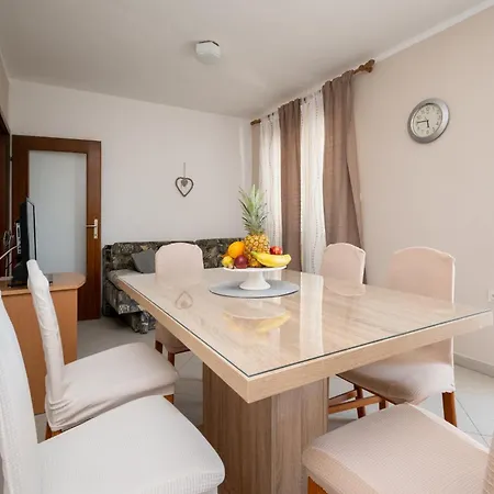 With Parking Space Povljana, Pag - 6298 Apartament